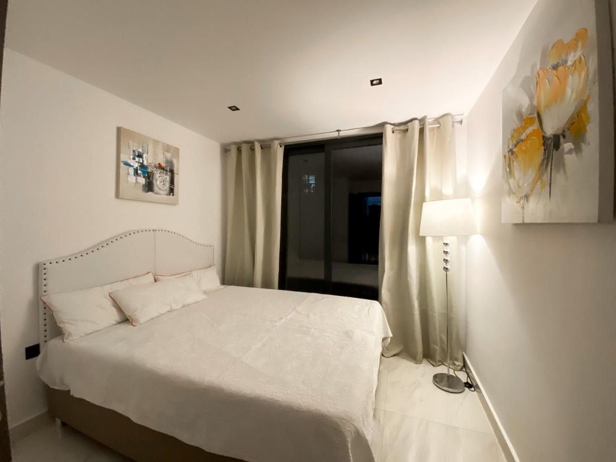 New Modern Deluxe Apartment In Kallithea Kallithea  Экстерьер фото