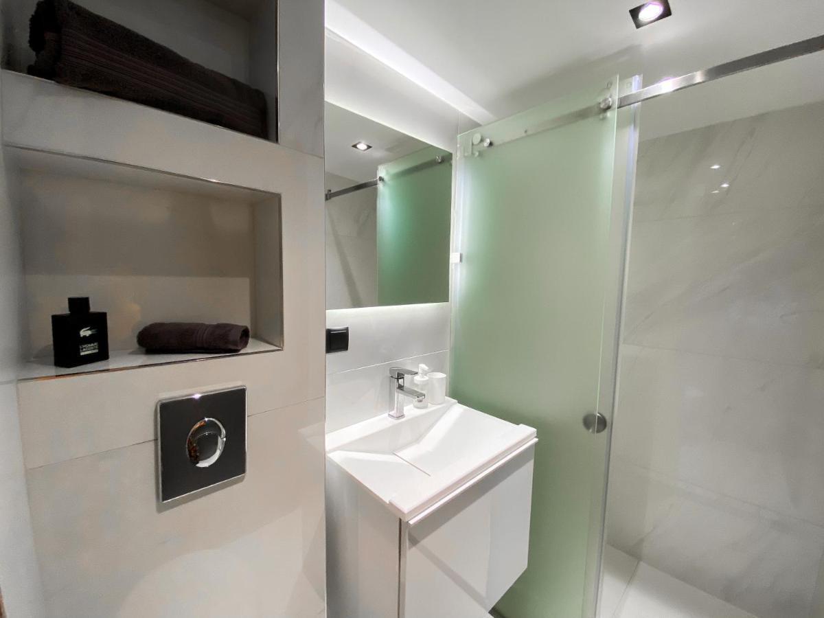 New Modern Deluxe Apartment In Kallithea Kallithea  Экстерьер фото