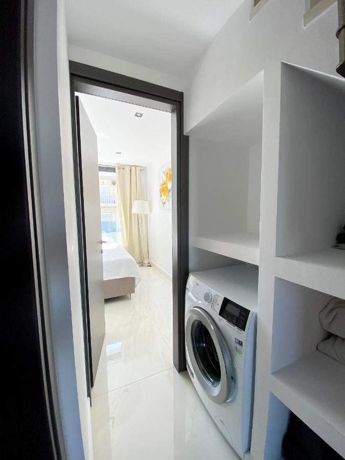New Modern Deluxe Apartment In Kallithea Kallithea  Экстерьер фото
